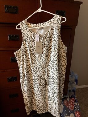 Tommy Bahama Cream and Brown Animal Print Tunic